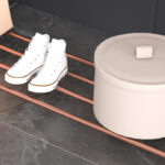 ⁦علاقة ملابس بتصميم بسيط راقي⁩ - الصورة ⁦3⁩