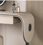 ⁦تسريحة غرفة نوم مغطاة بالجلد مع كرسي ومرأة فاخرة⁩ - الصورة ⁦14⁩