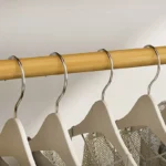 علاقة-ملابس-1