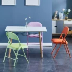 كرسي مفرد بتصميم مميز