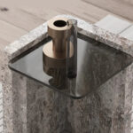 ⁦طاولة جانبية بسطح زجاجي⁩ - الصورة ⁦3⁩