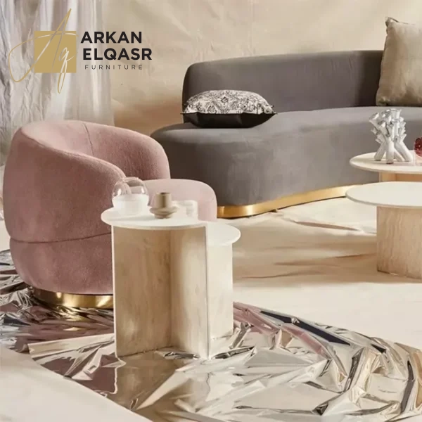 طاولة جانبية
