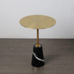 ⁦طاولة خدمية بتصميم شيك⁩ - الصورة ⁦2⁩