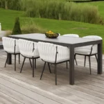 طاولة-طعام-