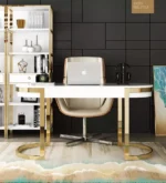 مكتب فخم بتصميم أنيق