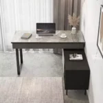 مكتب اداري مع خزانة جانبية مصممة بحرفة