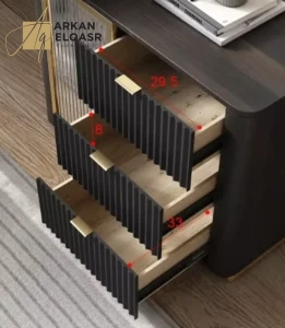 مكتب بتصميم كلاسيكي