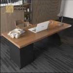 مكتب عمل بتصميم راقي اوروبي