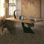 مكتب مائل بتصميم خشبي فاخر