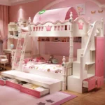 سرير أطفال كوين فاخر – تصميم فاخر مبطن – قاعدة خشبية متينة – متوفر بألوان متعددة