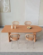 ⁦طاولة طعام خشبية بتصميم يدوي عالي الجودة⁩ - الصورة ⁦3⁩