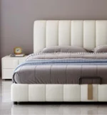 سرير مودرن مميز مع 2 كومود أوروبي