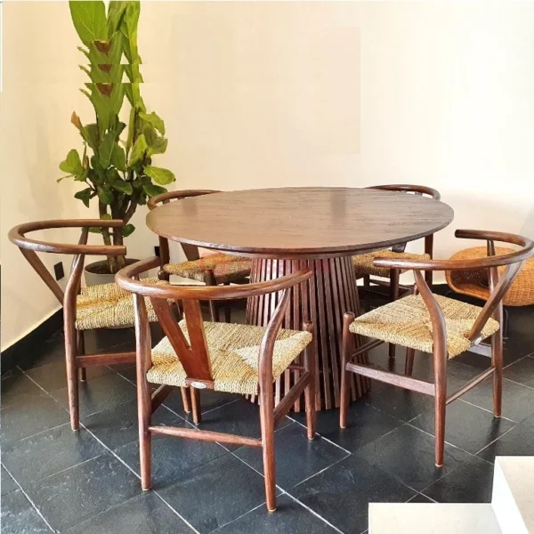 طاولة طعام دائرية مودرن متعددة المقاس