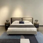 سرير بتصميم ظهر مريح و فخم