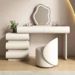 ⁦طاولة تزيين تصميم حديث عصري⁩ - الصورة ⁦2⁩