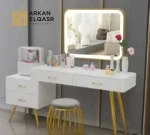 تسريحة غرفة نوم بأدراج مع مرآة ليد