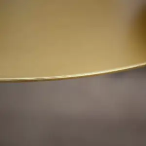 طاولات قهوة فولاذية بتصميم حديث و مبتكر