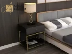 طاولة جانبية بدرج ورف مميزة