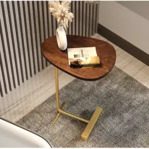 طاولة جانبية شيك بتصميم حديث