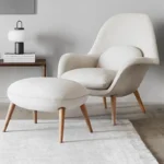 كرسي استرخاء بتصميم شيك مع مسند للقدم