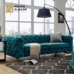 كنبة مخملية ثلاثية بتصميم شيك