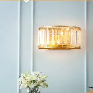 مصباح حائط دائرى شيك من الكريستال
