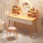 ⁦تسريحة غرفة نوم مع كرسي و مرايا⁩ - الصورة ⁦3⁩