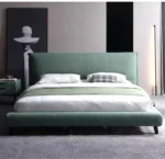 سرير غرفة نوم بتصميم مريح