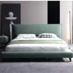 سرير غرفة نوم بتصميم مريح