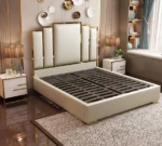 سرير فاخر بتصميم حديث وجلد ناعم