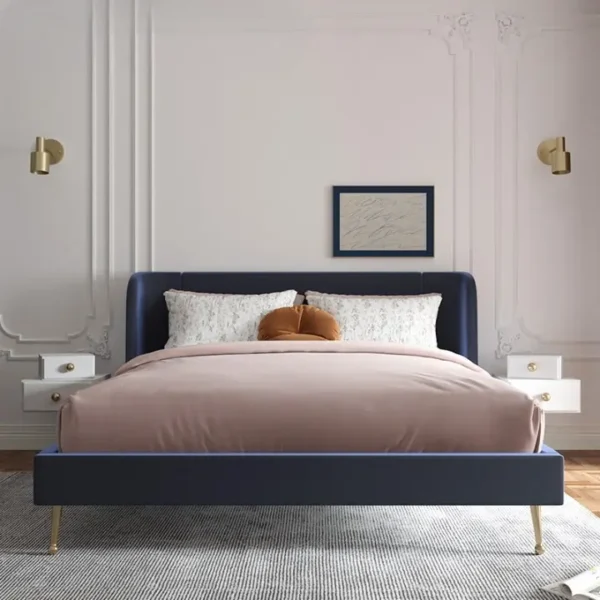 سرير مخمل انيق