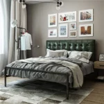 سرير بظهر جلد بتصميم كلاسيك