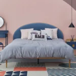 سرير بتصميم انيق بعده مقاسات