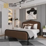 سرير معدني مبطن