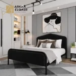 سرير معدني مبطن