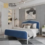 سرير معدني مبطن