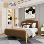 سرير معدني مبطن