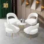 طاولة بتصميم حديث مع كراسى شيك