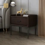 طاولة جانبية فاخر بتصميم بسيط