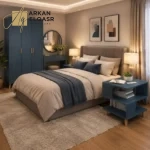 طاولة حديثة بتصميم مربع