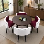 طاولة طعام مع اربع كراسي بتصميم مميز