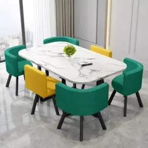 طاولة طعام مستطيلة مع ستة كراسى