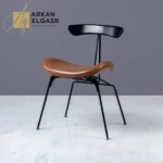 كرسي جلد بتصميم مودرن