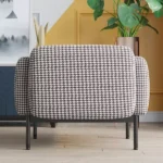 كرسي مفرد بتصميم مريح و أنيق