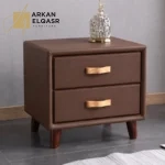 كمودينة بتصميم كلاسيكي مغطى بالجلد