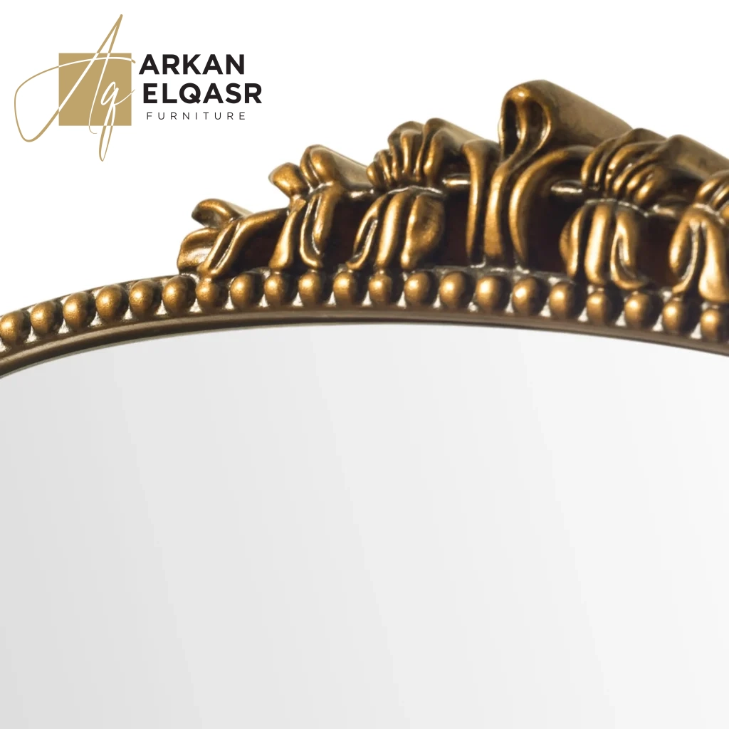 مرايا طويلة من تصميم كلاسيكي