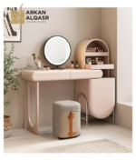 ⁦تسريحة غرفة نوم مع خزانة جانبية⁩ - الصورة ⁦2⁩