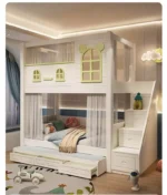 سرير أطفال بدورين بتصميم عصري – خشب متين وسلال تخزين – مثالي للمساحات الصغيرة وآمن للاستخدام اليومي