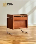 طاولة جانبية للسرير