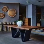 طاولة طعام بقاعدة مميزة